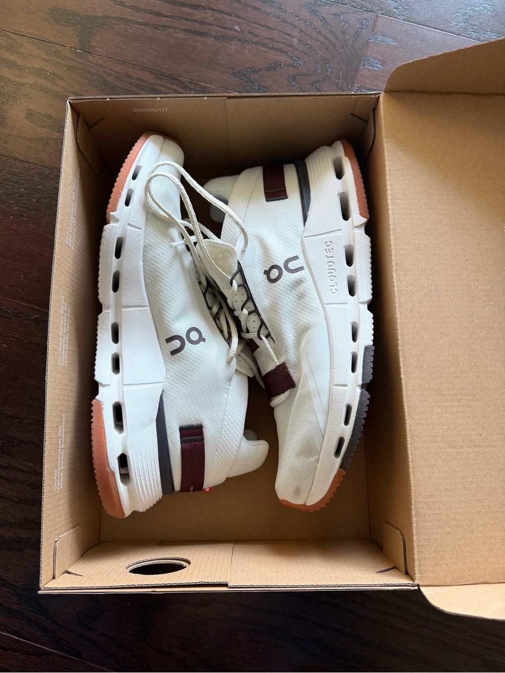 On Cloud cloud nova 2 Sneakers in White with Burgundy and Rust Accents